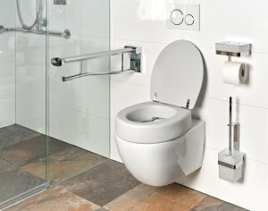 Toilette mit 10cm hohen Antidekubitussitz